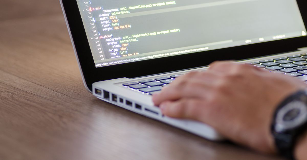 Bluehost vs SiteGround: pricing, features, and best fit