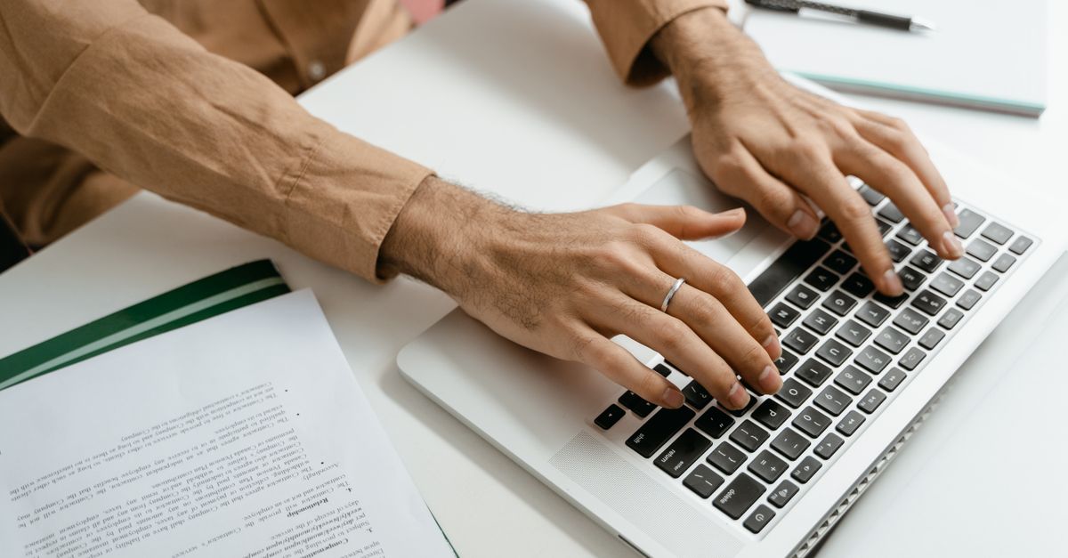 Ubersuggest vs AnswerThePublic: pricing, features, and best fit