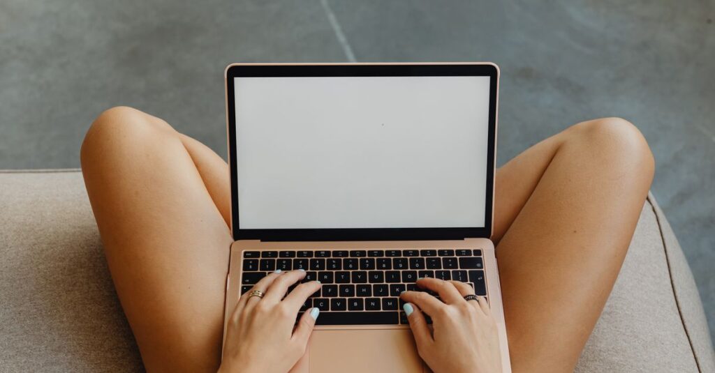 beehiiv vs Gumroad: pricing, features, and best fit