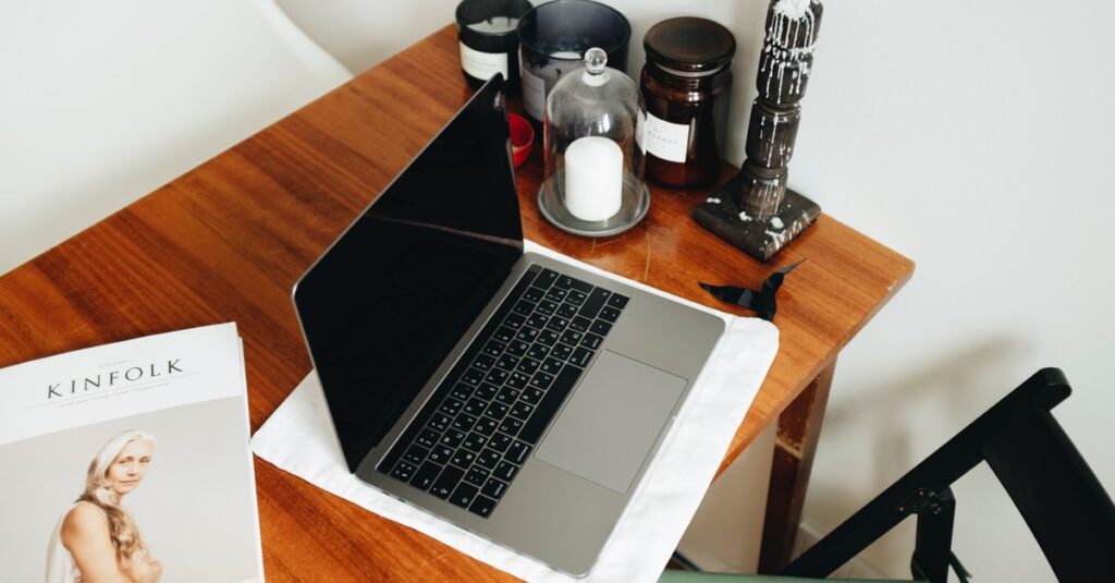 best free course hosting tools options for beginners
