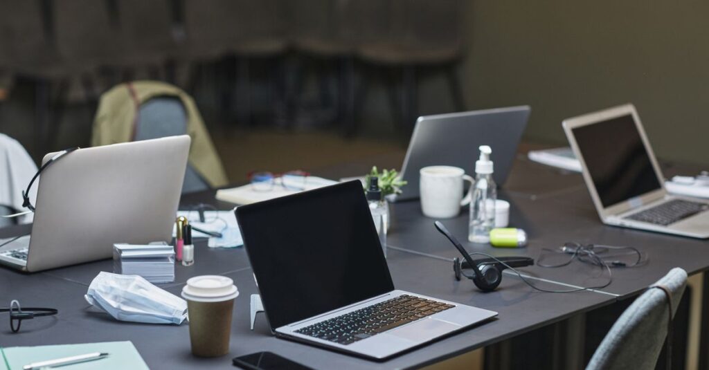 ClickFunnels vs Systeme.io: which is better in 2026
