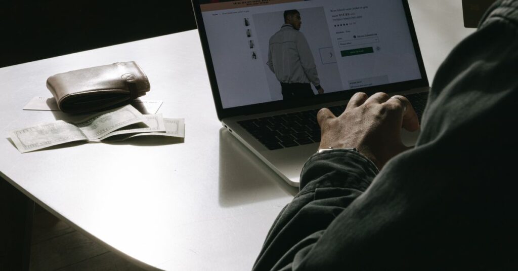 Is Amazon Associates worth it for beginners?