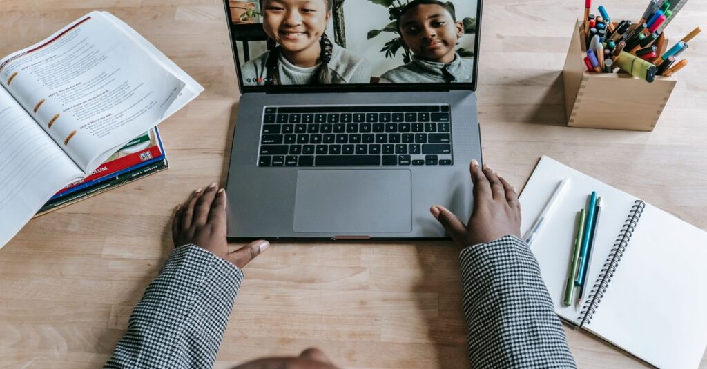 Is Teachable worth it for beginners?