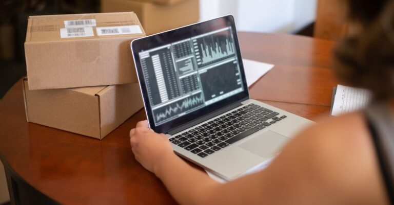 Lucky Orange vs Google Optimize: which is better in 2026