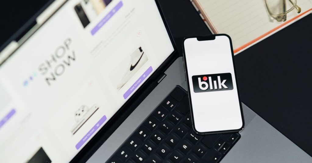 Systeme.io vs Kartra: pricing, features, and best fit